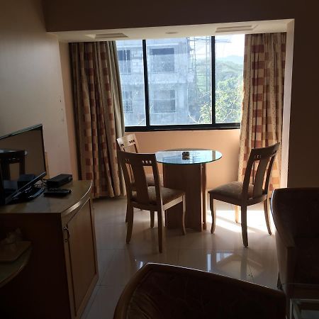 Hotel Ashirwad Pune Ngoại thất bức ảnh