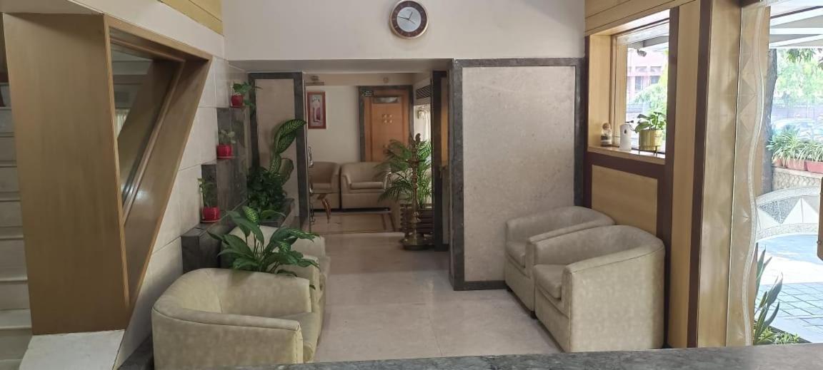 Hotel Ashirwad Pune Ngoại thất bức ảnh