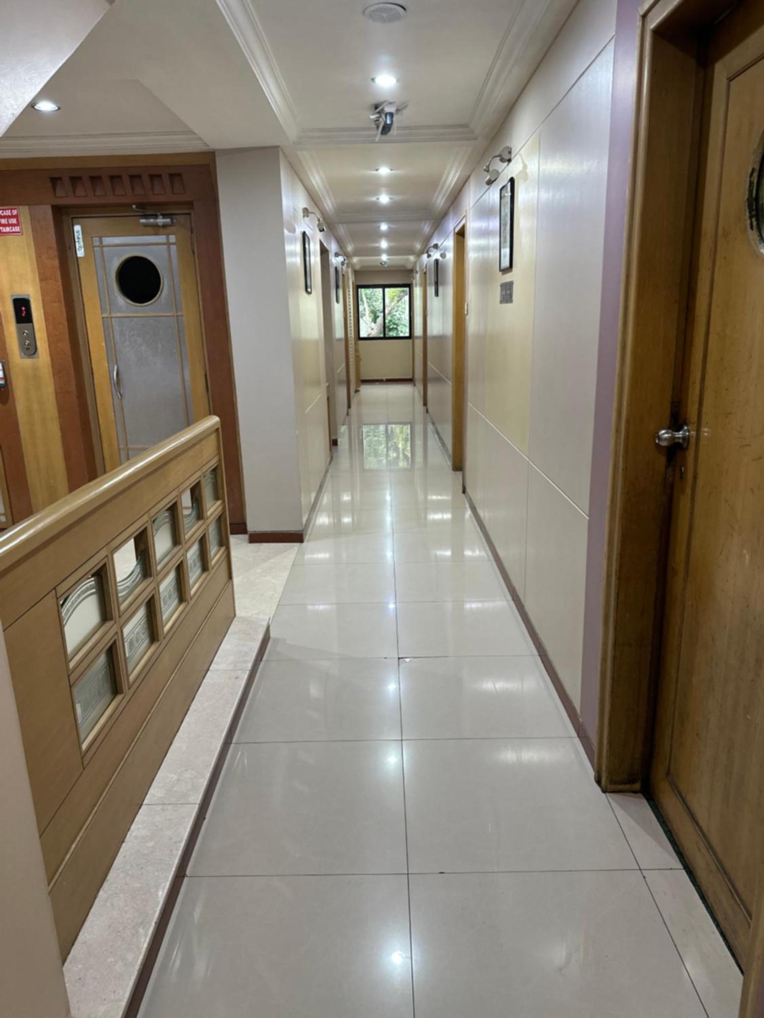 Hotel Ashirwad Pune Ngoại thất bức ảnh